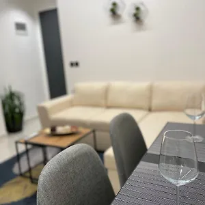 https://sueo-modern-apartments.hotels-in-tirana.com